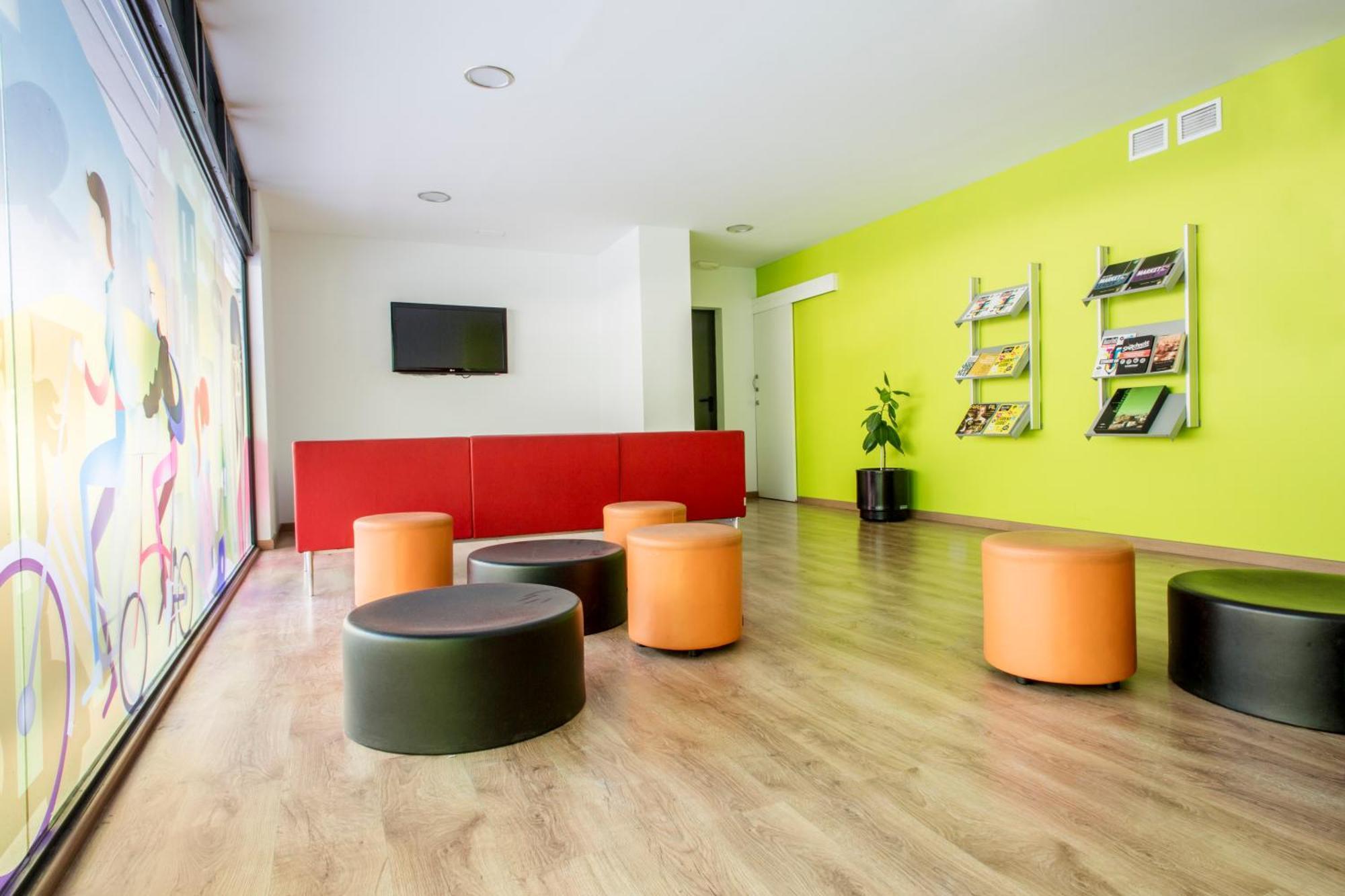 Residencia Universitaria Resa Lesseps Appartement